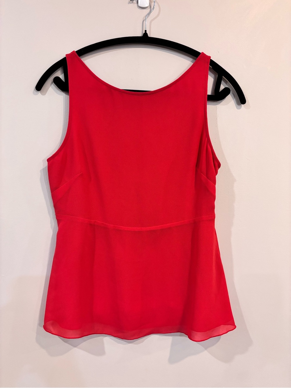 NWOT Aritzia Wilfred Chiffon Tank Top